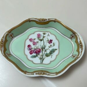 Winterthur Adaptation dish